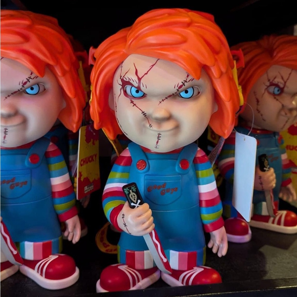 Chucky 2024 Halloween Horror Nights Animatronic Talking Popcorn Bucket